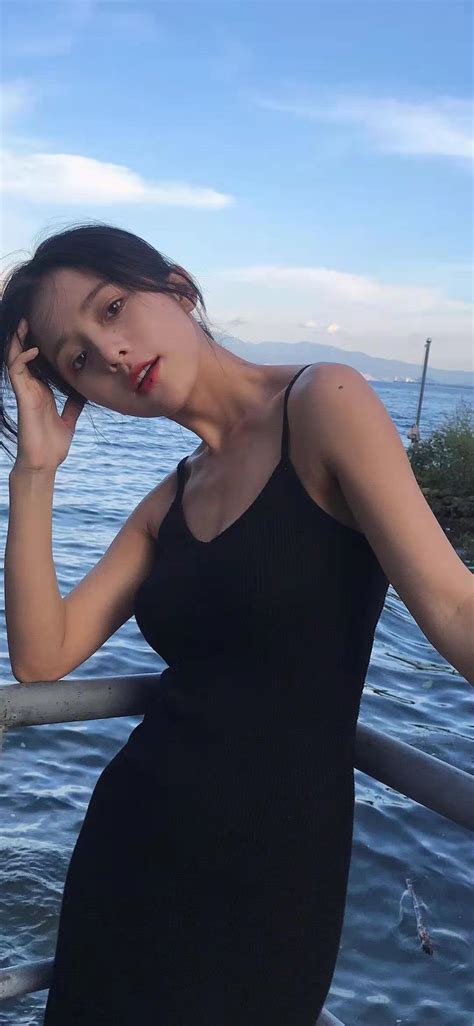 歼20S震撼亮相！